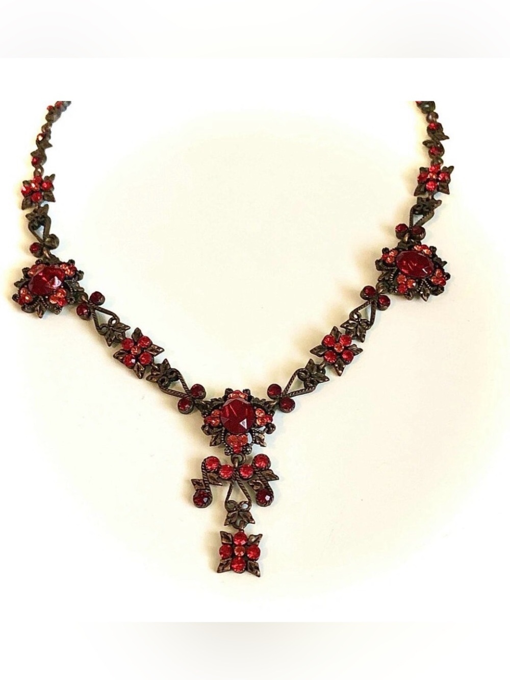 ALEXANDRA'S ACCENTS Vintage 18" Bohemian Red Rhinestone Clusters Necklace
